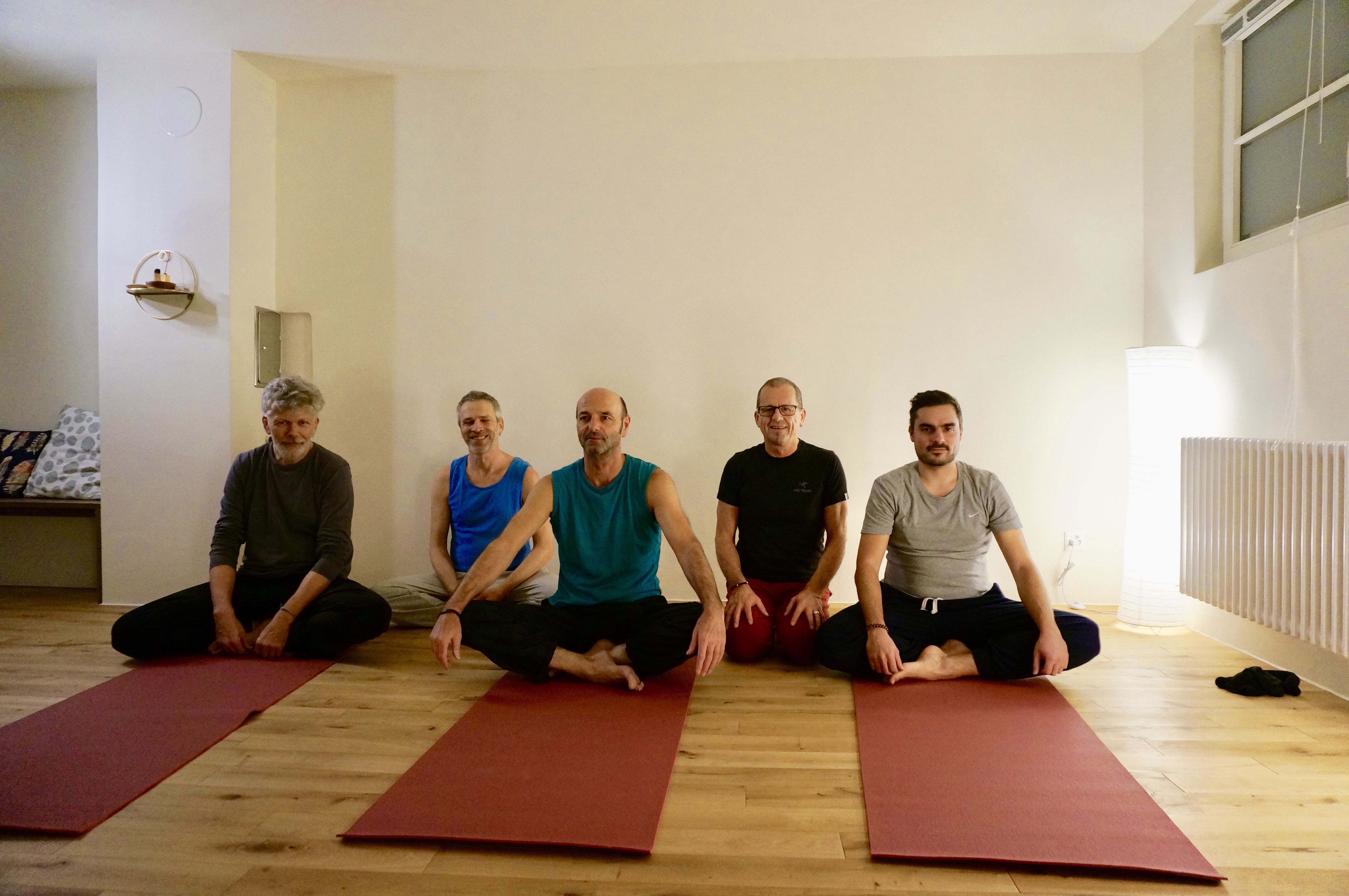 Yoga für den Mann Yoga Klang Bewegung